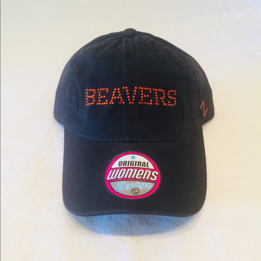 Women’s Oregon State Beavers adjustable hat.